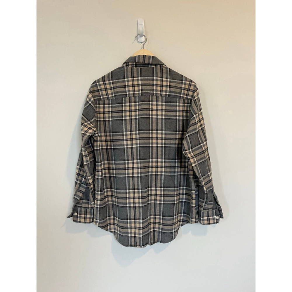 Flannel Plaid Boyfriend Button Down Shirt Gray Beige Soft Old Navy Relaxed Fit - Picture 7 of 8